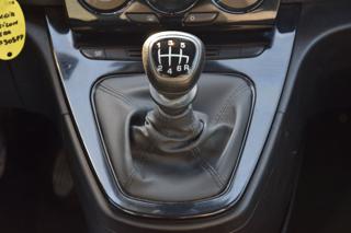 LANCIA Ypsilon usata, con USB