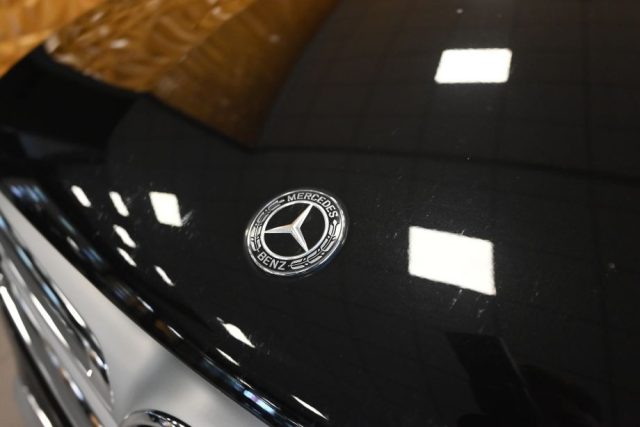 MERCEDES-BENZ GLC 220 usata 12