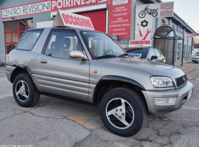 TOYOTA RAV 4 MY23 usata, con Autoradio