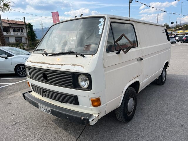 VOLKSWAGEN Transporter usata 2
