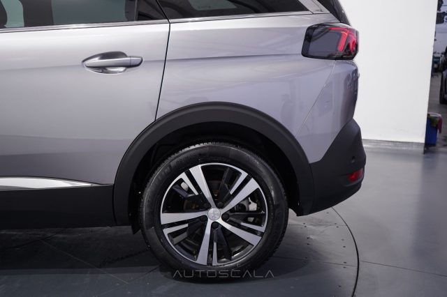 PEUGEOT 5008 usata 39
