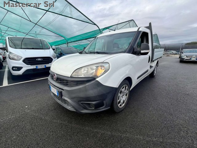 FIAT Doblo usata, con Airbag