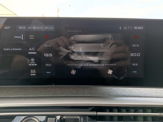 PEUGEOT 5008 usata, con Controllo elettronico della corsia