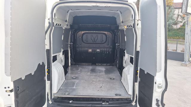 FIAT Doblo usata, con Alzacristalli elettrici