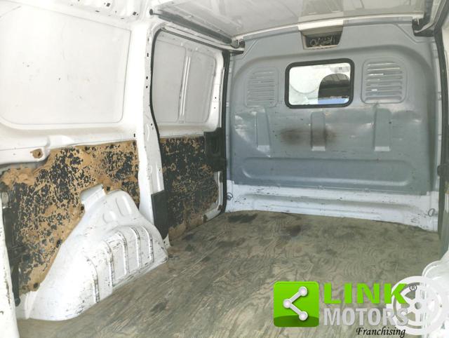 PEUGEOT Expert usata 10