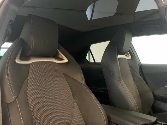 TOYOTA C-HR usata, con Specchietti laterali elettrici