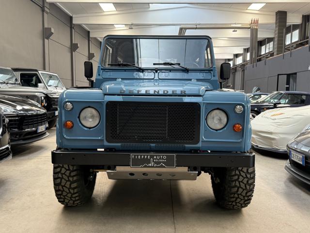 LAND ROVER Defender usata, con Interni in pelle