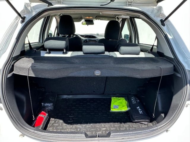 TOYOTA Yaris usata, con Sensore di pioggia