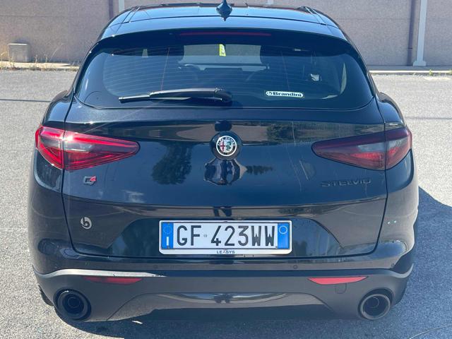 ALFA ROMEO Stelvio usata, con Autoradio