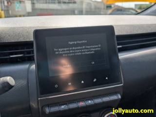 RENAULT Clio usata, con Touch screen