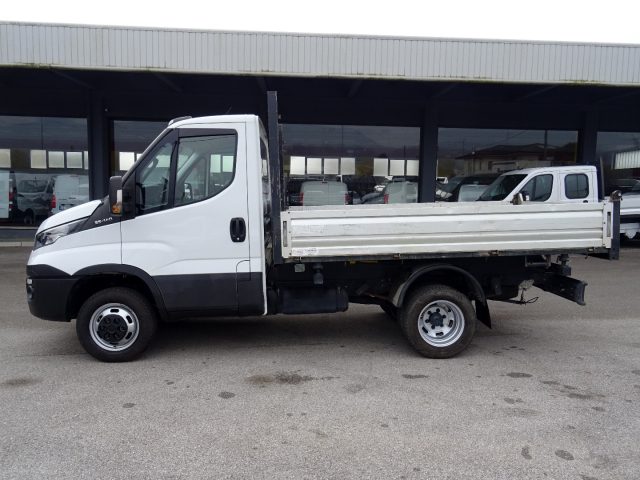 IVECO Daily usata, con Boardcomputer