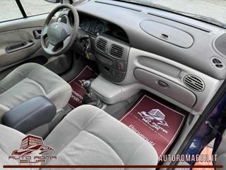 RENAULT Megane usata, con Supporto lombare