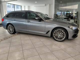 BMW 530 usata, con Fari LED