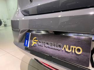 OPEL Corsa usata, con Volante in pelle