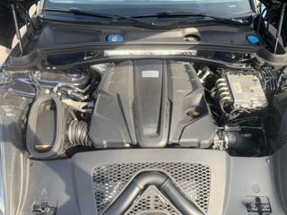 PORSCHE Macan usata 24