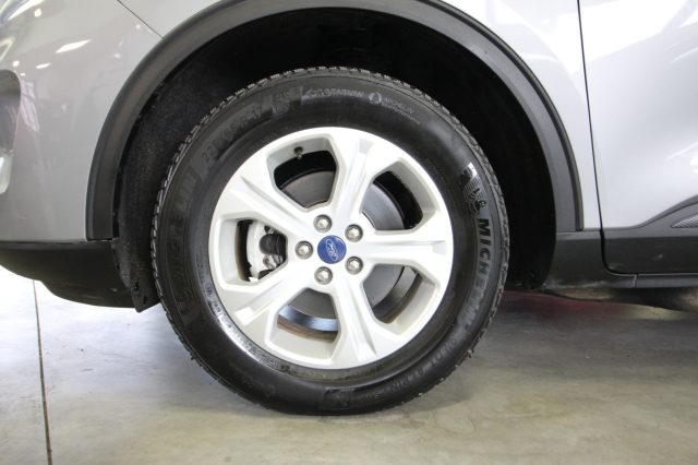 FORD Kuga usata, con USB