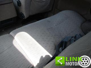 LAND ROVER Discovery usata 16