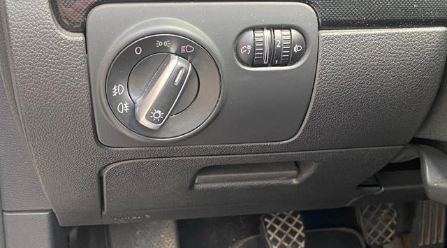 VOLKSWAGEN Golf usata, con Servosterzo