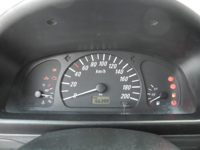 OPEL Agila usata 16