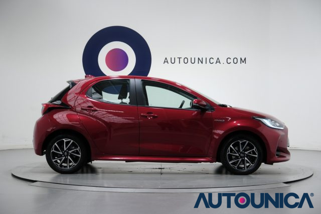 TOYOTA Yaris usata, con Alzacristalli elettrici