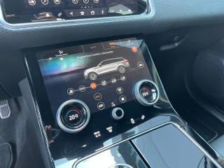 LAND ROVER Range Rover Velar usata, con Chiusura centralizzata
