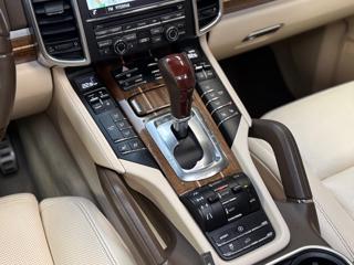 PORSCHE Cayenne usata, con Fari Xenon