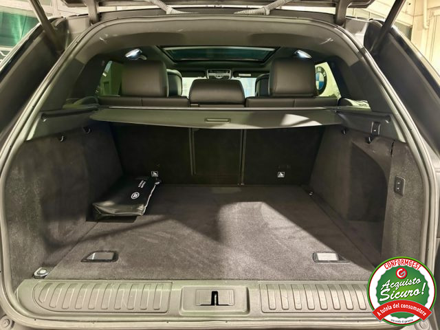 LAND ROVER Range Rover Sport usata, con Leve al volante
