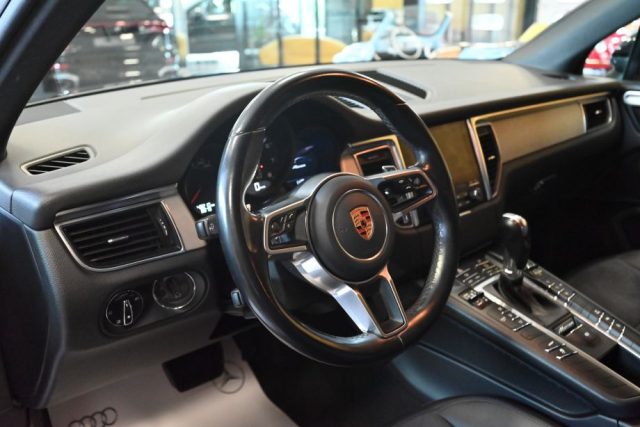 PORSCHE Macan usata 42