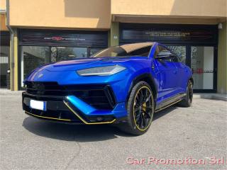 LAMBORGHINI Urus 4.0 Performante