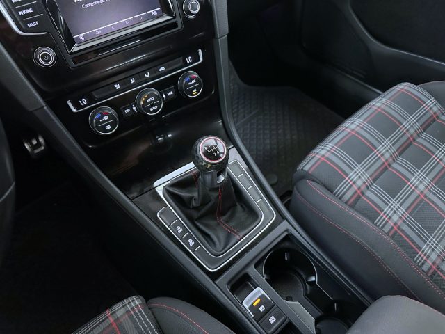 VOLKSWAGEN Golf GTI usata, con Controllo trazione