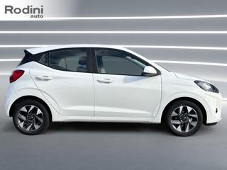 HYUNDAI i10 usata, con Airbag laterali