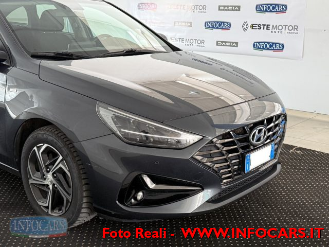 HYUNDAI i30 usata, con Park Distance Control