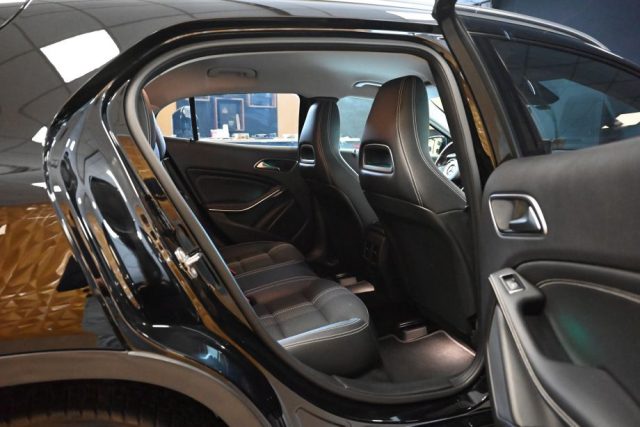 MERCEDES-BENZ GLA 180 usata 107