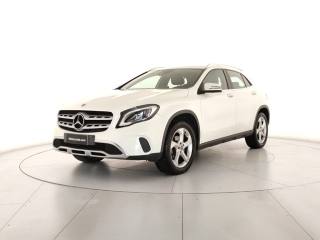 MERCEDES-BENZ GLA 180 usata, con Airbag