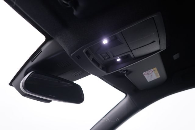 JEEP Compass usata, con USB
