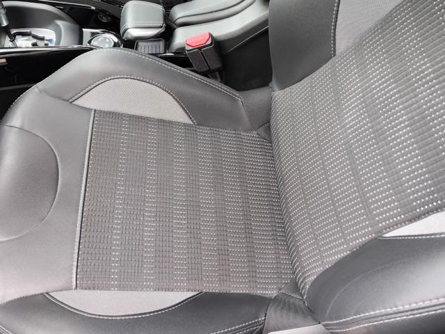 PEUGEOT 2008 usata, con Park Distance Control