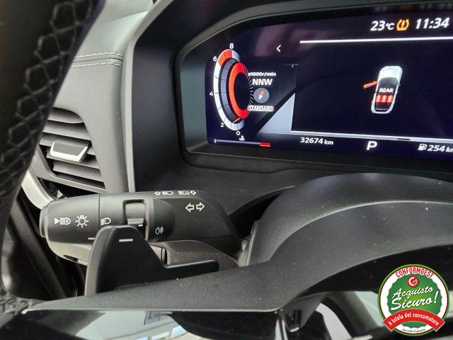 NISSAN Qashqai usata, con Volante in pelle