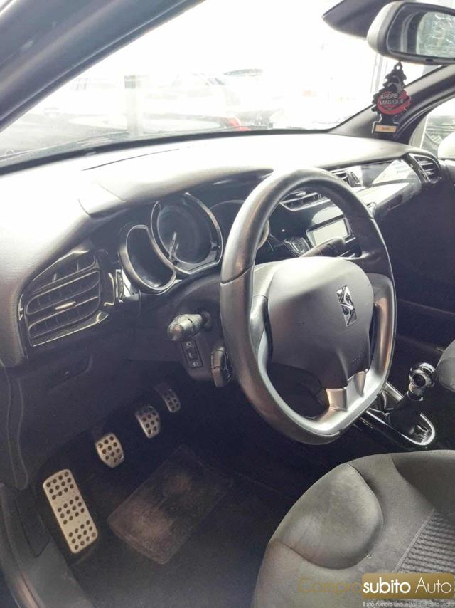 DS AUTOMOBILES DS 3 usata, con Airbag testa