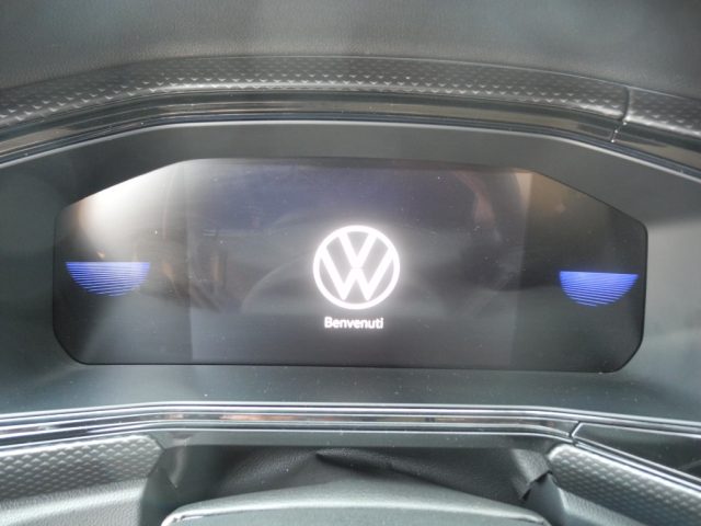 VOLKSWAGEN T-Cross usata, con Touch screen