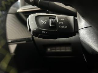 PEUGEOT 2008 usata, con Servosterzo