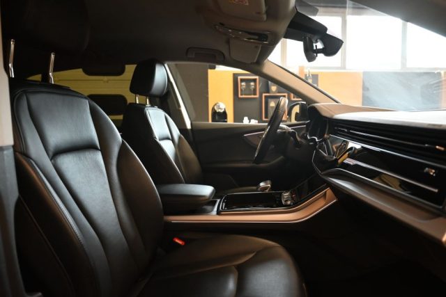 AUDI Q8 usata 37
