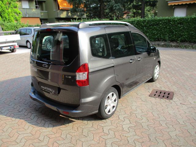 FORD Tourneo Courier usata, con Cruise Control