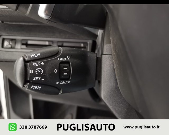 PEUGEOT 5008 usata, con Sistema di navigazione