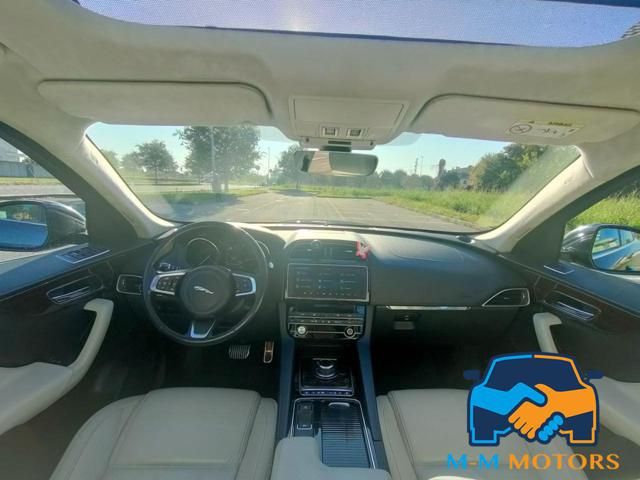 JAGUAR F-Pace usata, con Controllo trazione