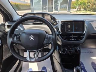 PEUGEOT 208 usata, con Boardcomputer