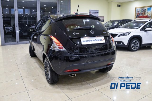 LANCIA Ypsilon usata, con Chiusura centralizzata