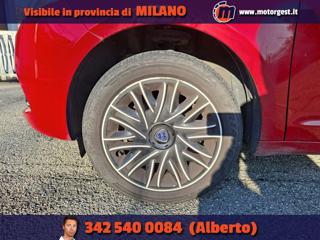 LANCIA Ypsilon usata, con USB