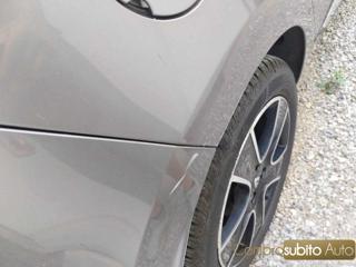 RENAULT Clio usata, con Chiusura centralizzata