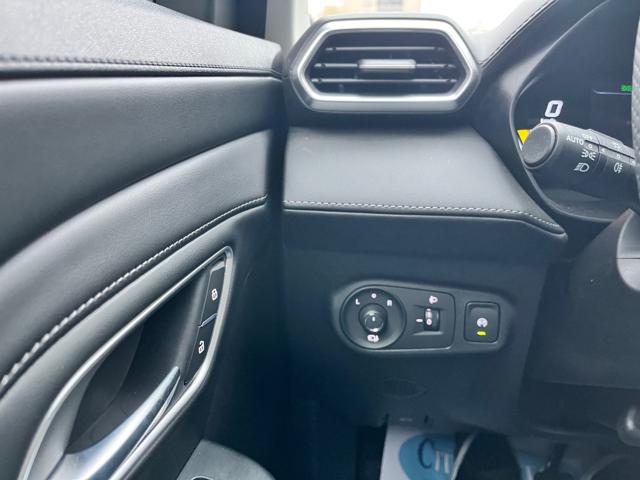 MG ZS usata, con Autoradio