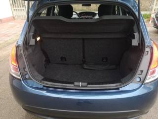 LANCIA Ypsilon usata, con ESP